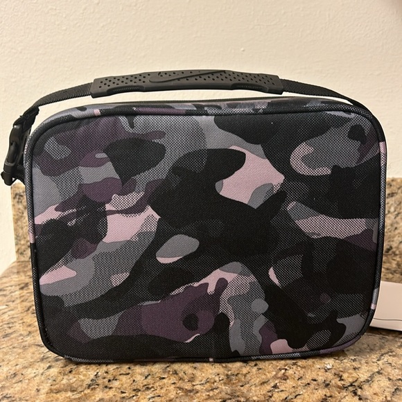 Nike Hard Shell Lunch Box (Blue Camo) - Picture 2 of 5
